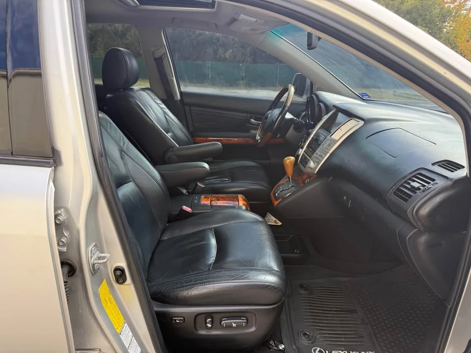 2008 Lexus RX 2nd Gen - Image 12 of 14