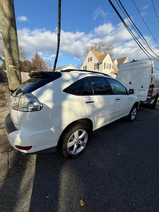 2008 Lexus RX 2nd Gen - Image 13 of 17