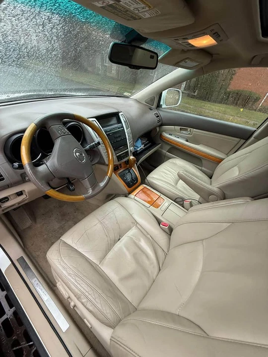 2008 Lexus RX 2nd Gen - Image 5 of 17