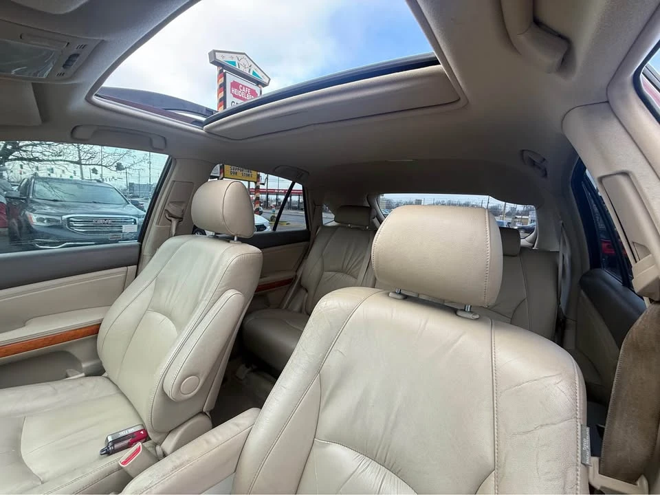 2008 Lexus RX 2nd Gen - Image 11 of 20