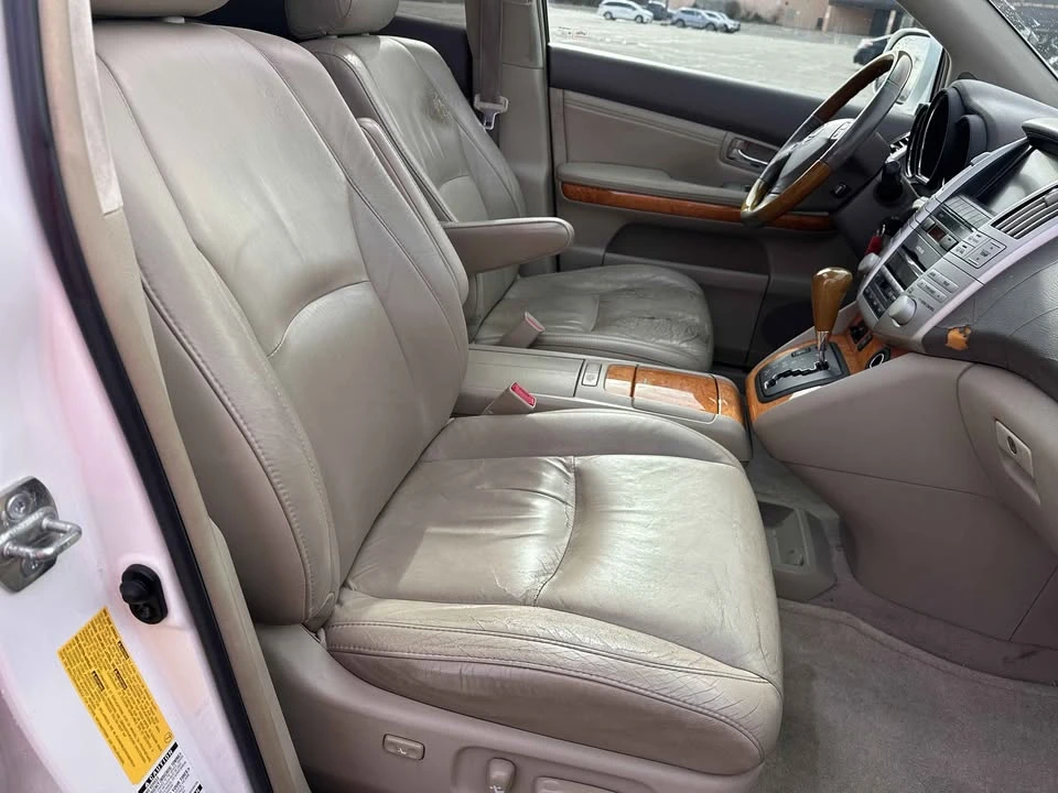 2008 Lexus RX 2nd Gen - Image 16 of 17