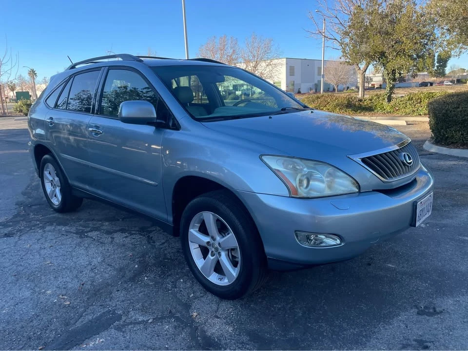 2008 Lexus RX 2nd Gen - Image 2 of 15