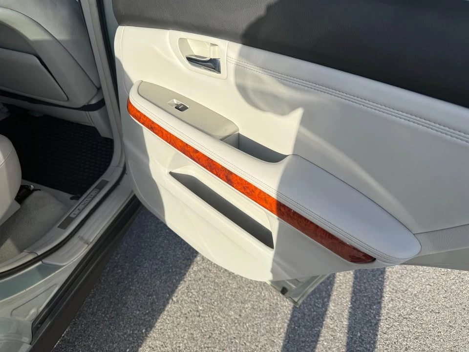 2008 Lexus RX 2nd Gen - Image 13 of 19
