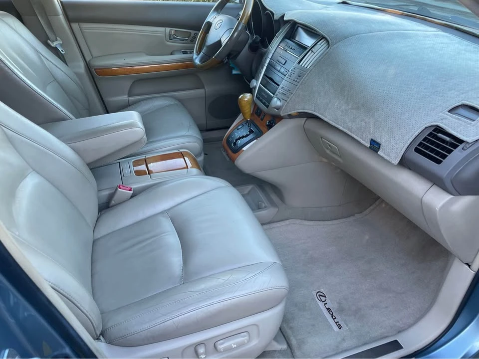 2008 Lexus RX 2nd Gen - Image 6 of 15
