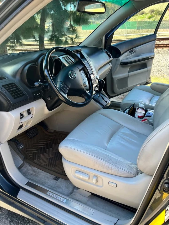 2008 Lexus RX 2nd Gen - Image 9 of 20