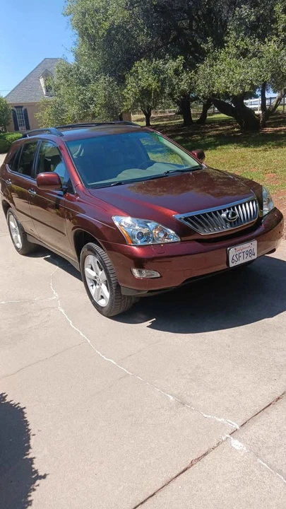 2008 Lexus RX 2nd Gen - Image 2 of 10