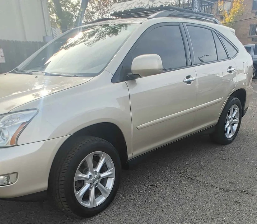 2008 Lexus RX 2nd Gen - Image 2 of 19