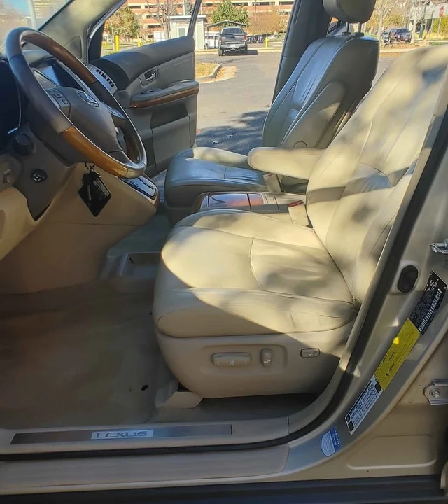 2008 Lexus RX 2nd Gen - Image 9 of 19