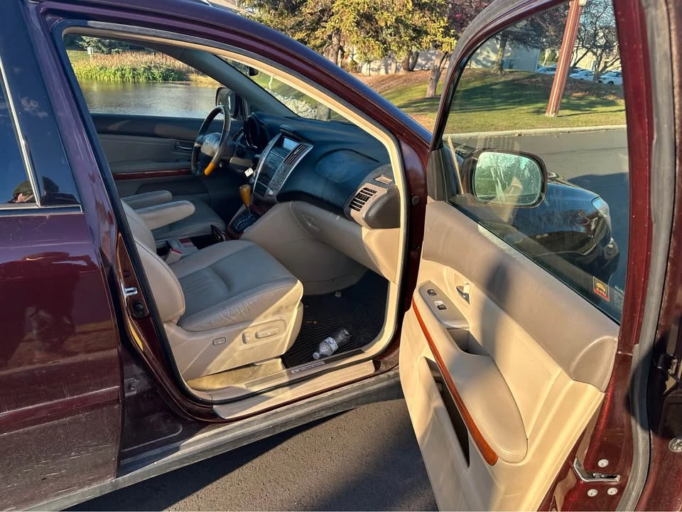 2008 Lexus RX 2nd Gen - Image 12 of 18