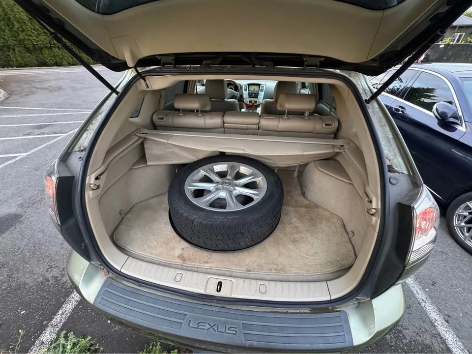 2008 Lexus RX 2nd Gen - Image 11 of 12