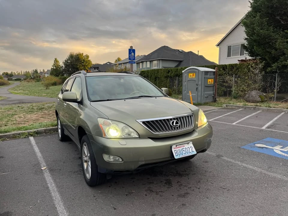 2008 Lexus RX 2nd Gen - Image 2 of 12