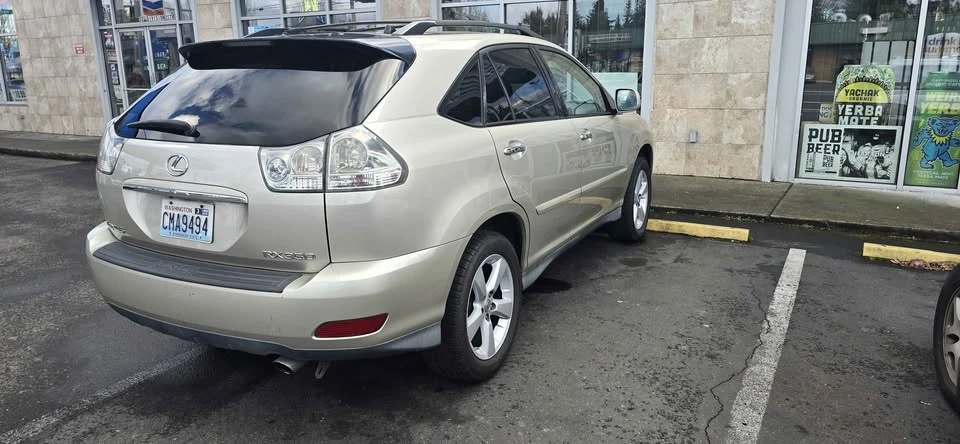 2008 Lexus RX 2nd Gen - Image 2 of 16