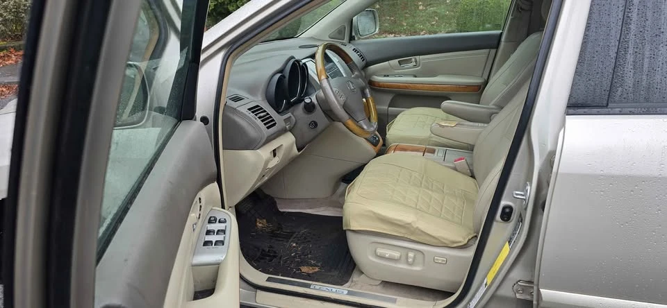 2008 Lexus RX 2nd Gen - Image 15 of 16