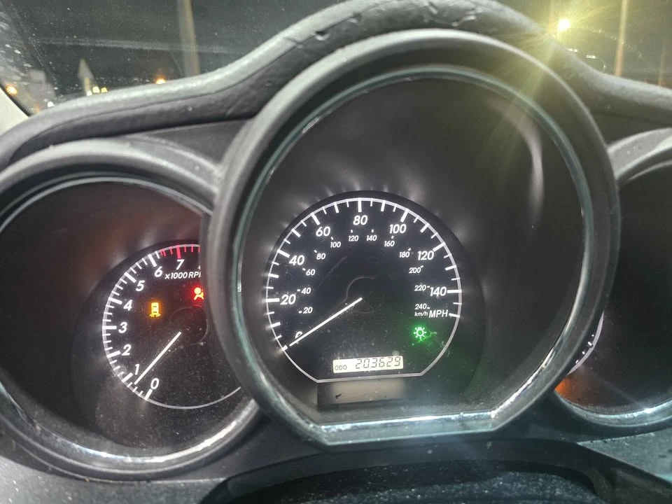 2008 Lexus RX 2nd Gen - Image 10 of 11