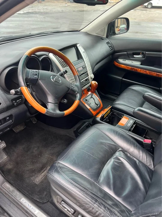 2008 Lexus RX 2nd Gen - Image 6 of 14
