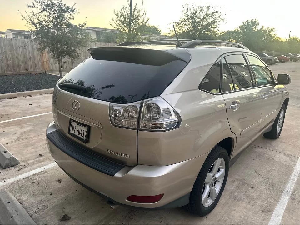 2008 Lexus RX 2nd Gen - Image 6 of 8
