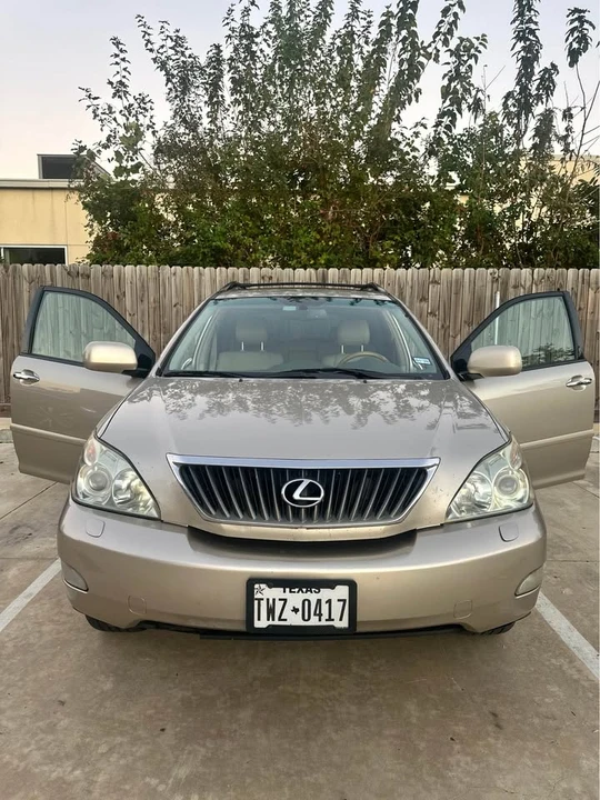 2008 Lexus RX 2nd Gen - Image 2 of 8