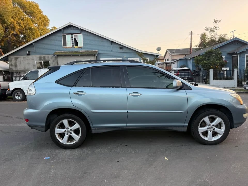 2008 Lexus RX 2nd Gen - Image 4 of 13