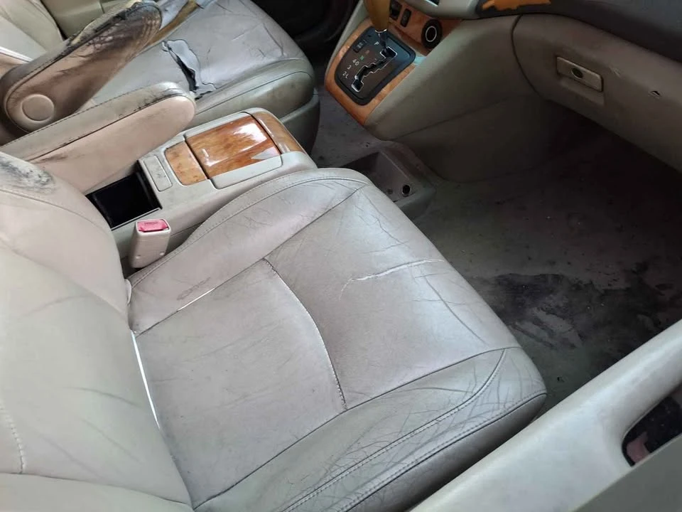 2008 Lexus RX 2nd Gen - Image 6 of 9