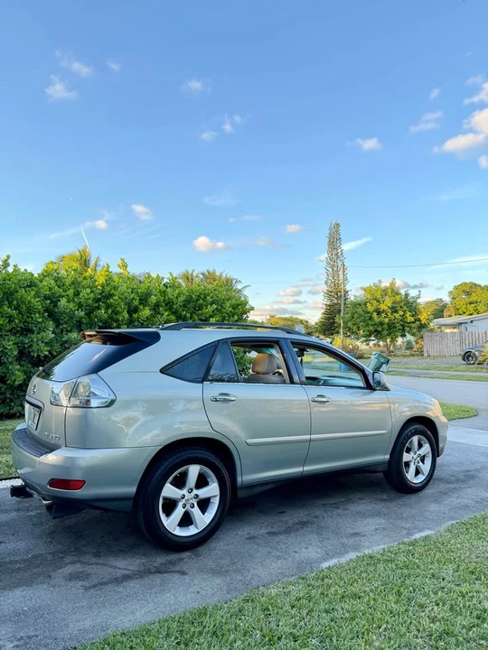 2008 Lexus RX 2nd Gen - Image 3 of 6