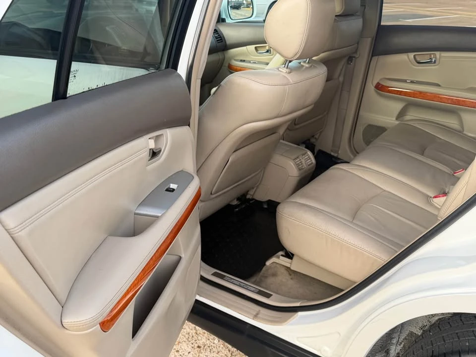 2008 Lexus RX 2nd Gen - Image 7 of 13