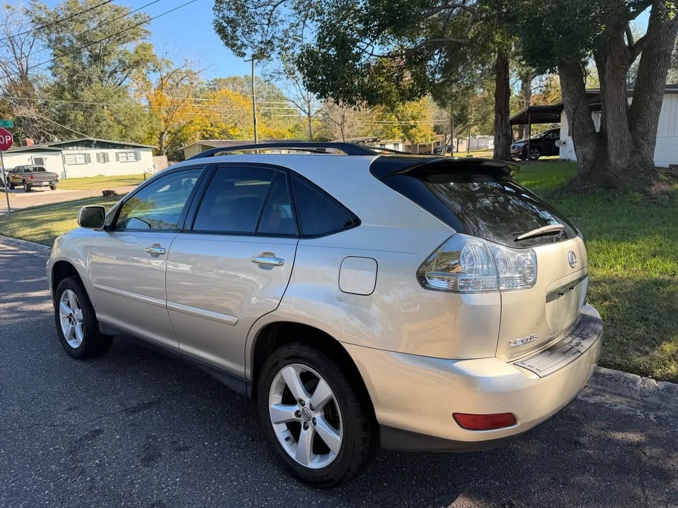 2008 Lexus RX 2nd Gen - Image 7 of 11