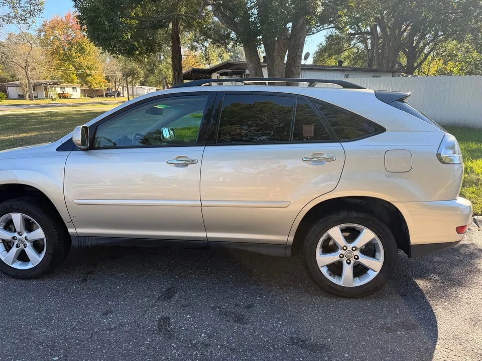 2008 Lexus RX 2nd Gen - Image 6 of 11