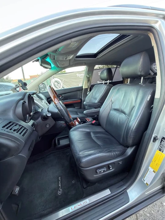 2008 Lexus RX 2nd Gen - Image 7 of 19