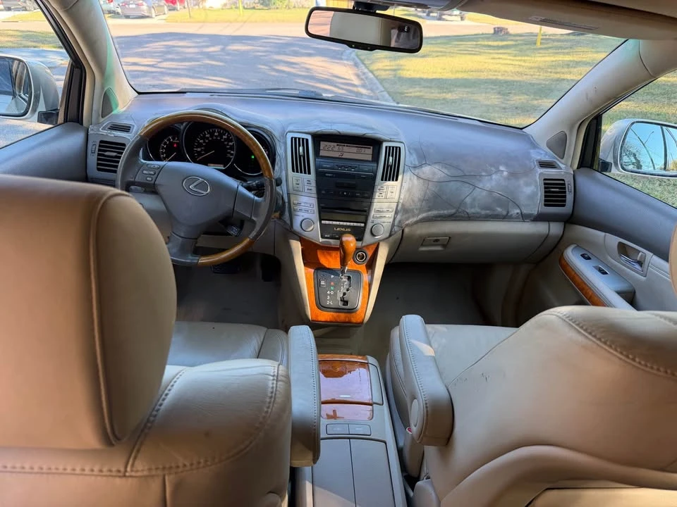 2008 Lexus RX 2nd Gen - Image 9 of 11
