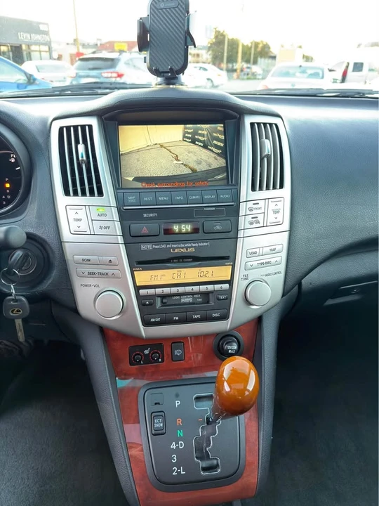 2008 Lexus RX 2nd Gen - Image 10 of 19