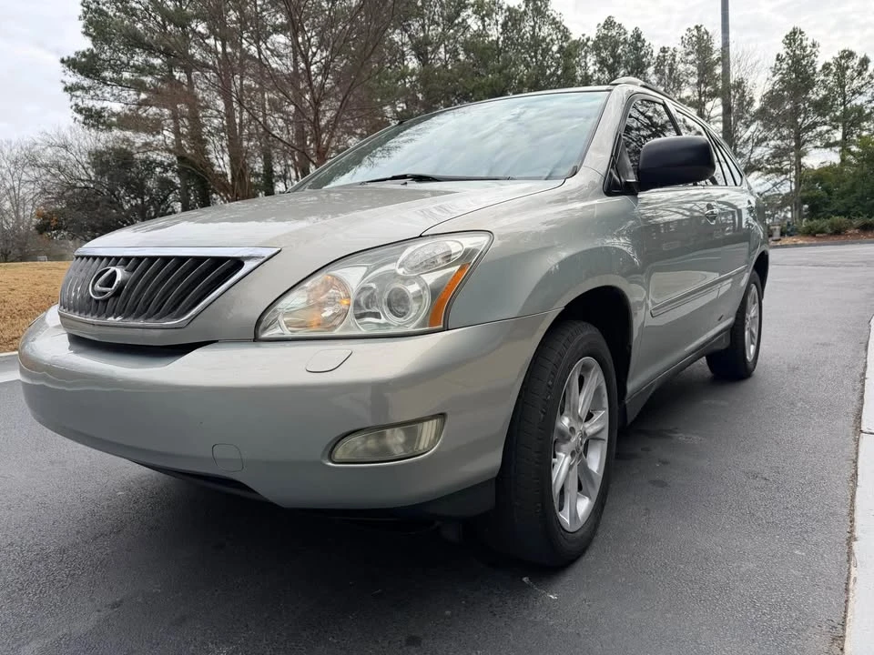2008 Lexus RX 2nd Gen - Image 2 of 15