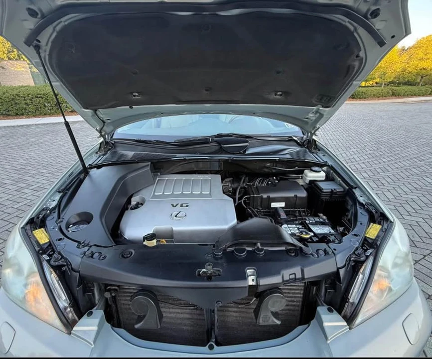 2008 Lexus RX 2nd Gen - Image 13 of 15