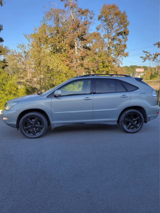 2008 Lexus RX 2nd Gen - Image 3 of 20