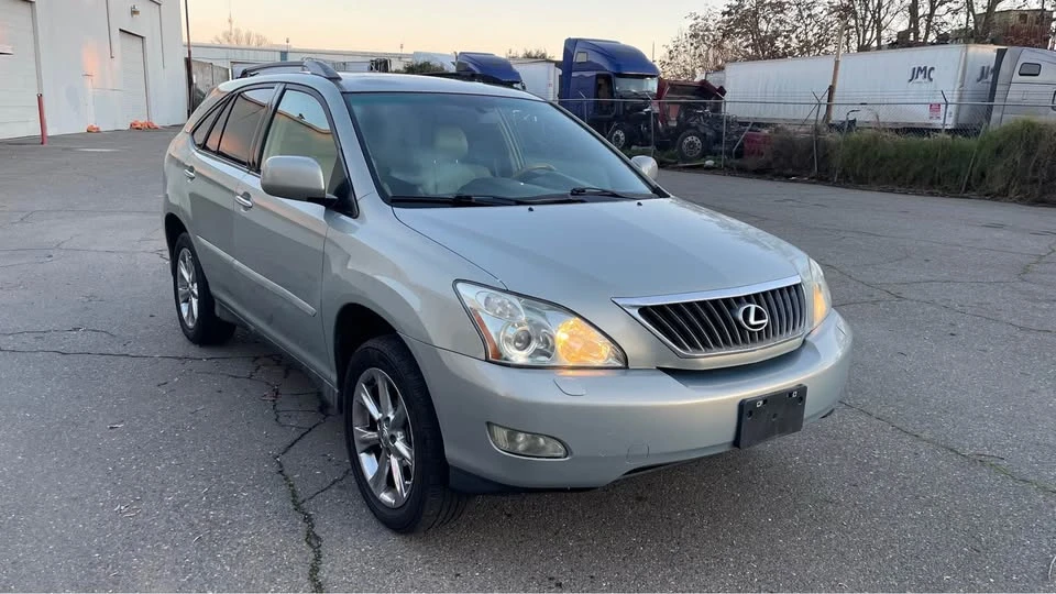 2008 Lexus RX 2nd Gen - Image 2 of 16