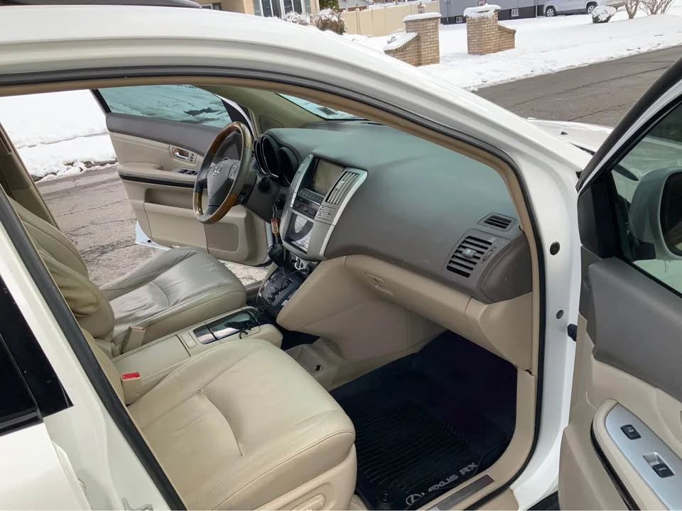 2008 Lexus RX 2nd Gen - Image 11 of 20