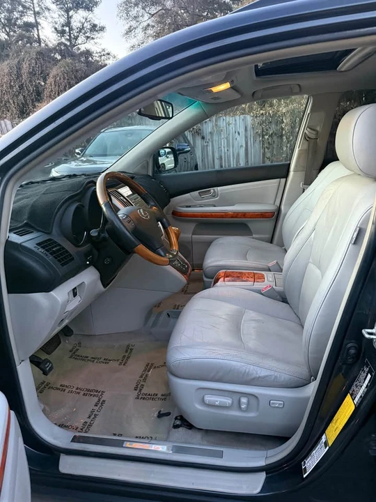 2008 Lexus RX 2nd Gen - Image 9 of 20