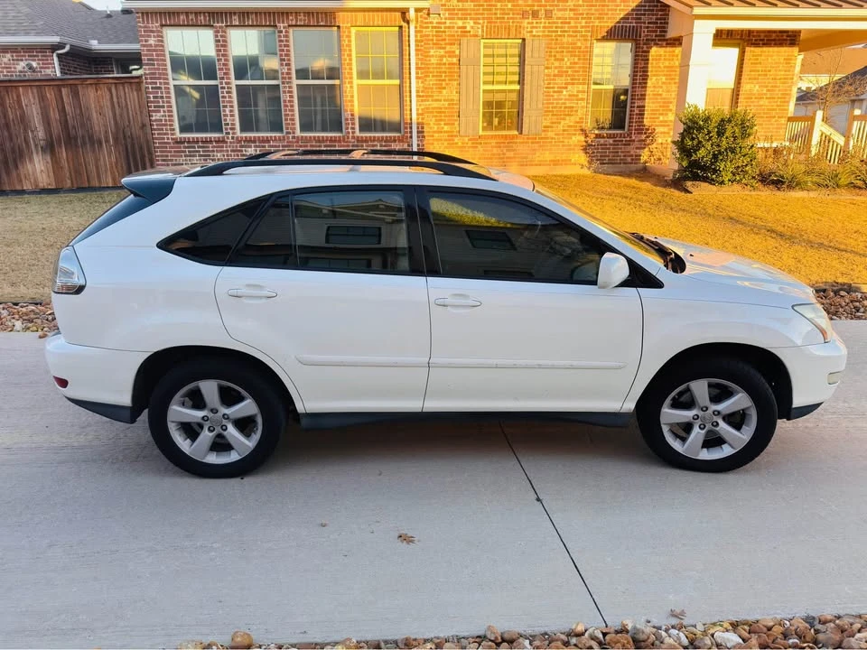 2008 Lexus RX 2nd Gen - Image 5 of 15