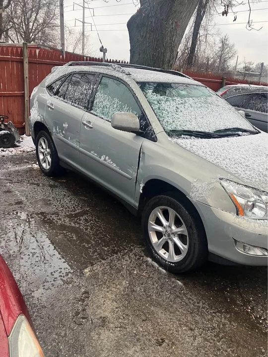 2008 Lexus RX 2nd Gen - Image 3 of 12