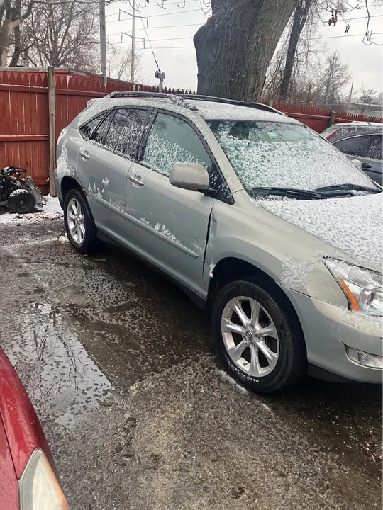 2008 Lexus RX 2nd Gen - Image 2 of 12