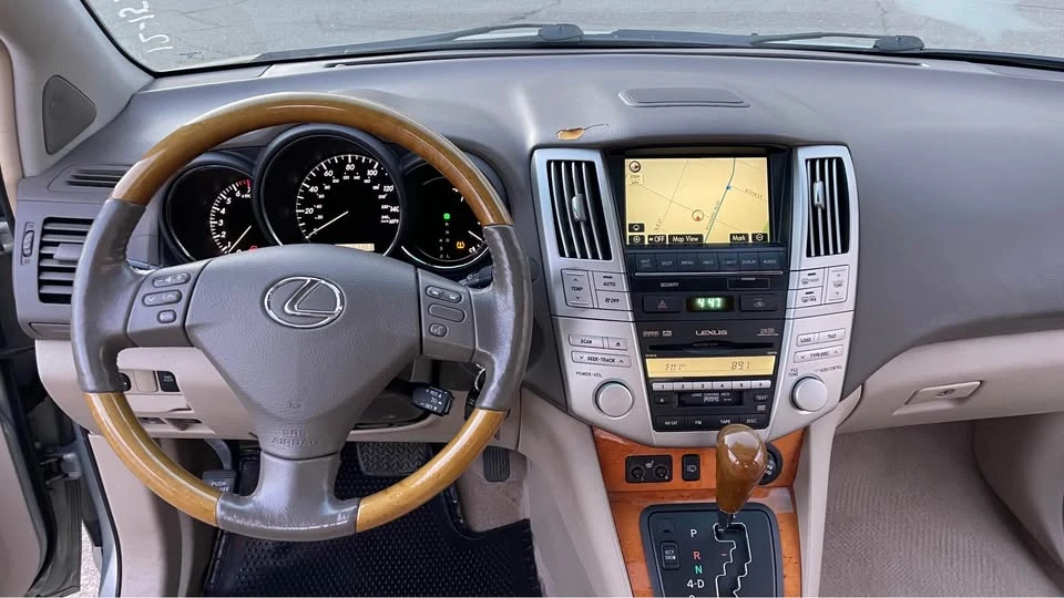 2008 Lexus RX 2nd Gen - Image 10 of 17