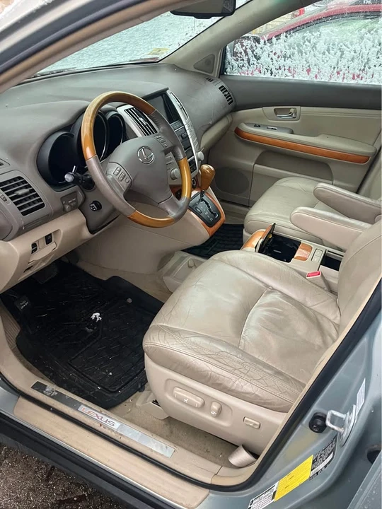 2008 Lexus RX 2nd Gen - Image 10 of 12