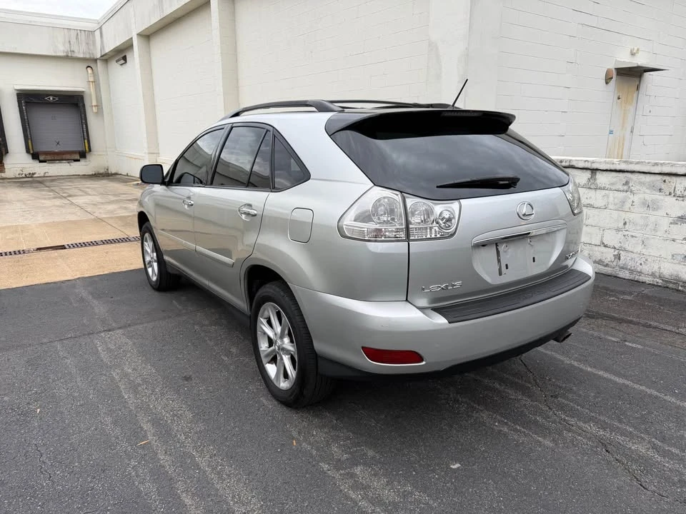 2008 Lexus RX 2nd Gen - Image 2 of 17