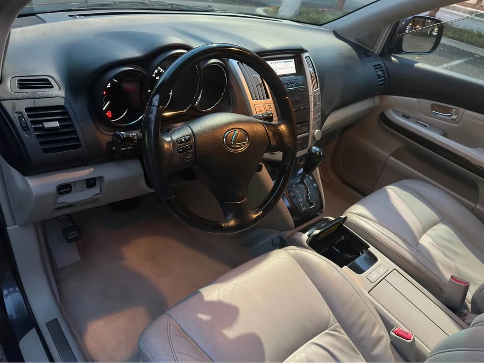 2008 Lexus RX 2nd Gen - Image 13 of 20