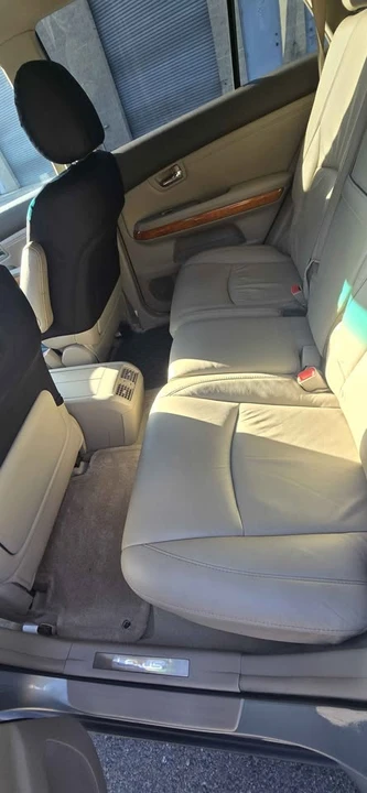 2008 Lexus RX 2nd Gen - Image 10 of 17