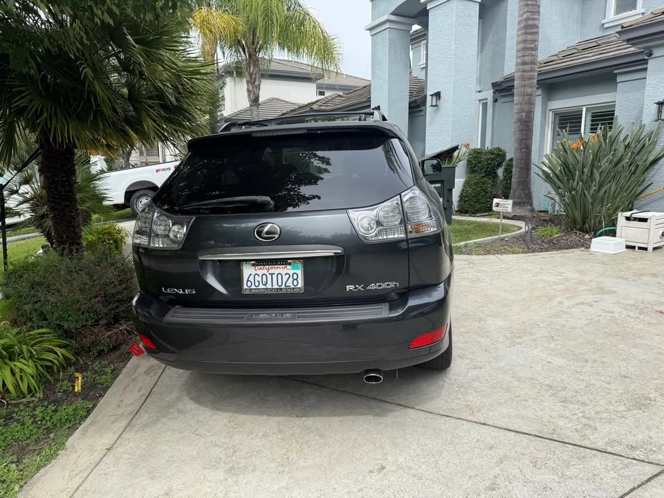 2008 Lexus RX 2nd Gen - Image 2 of 10