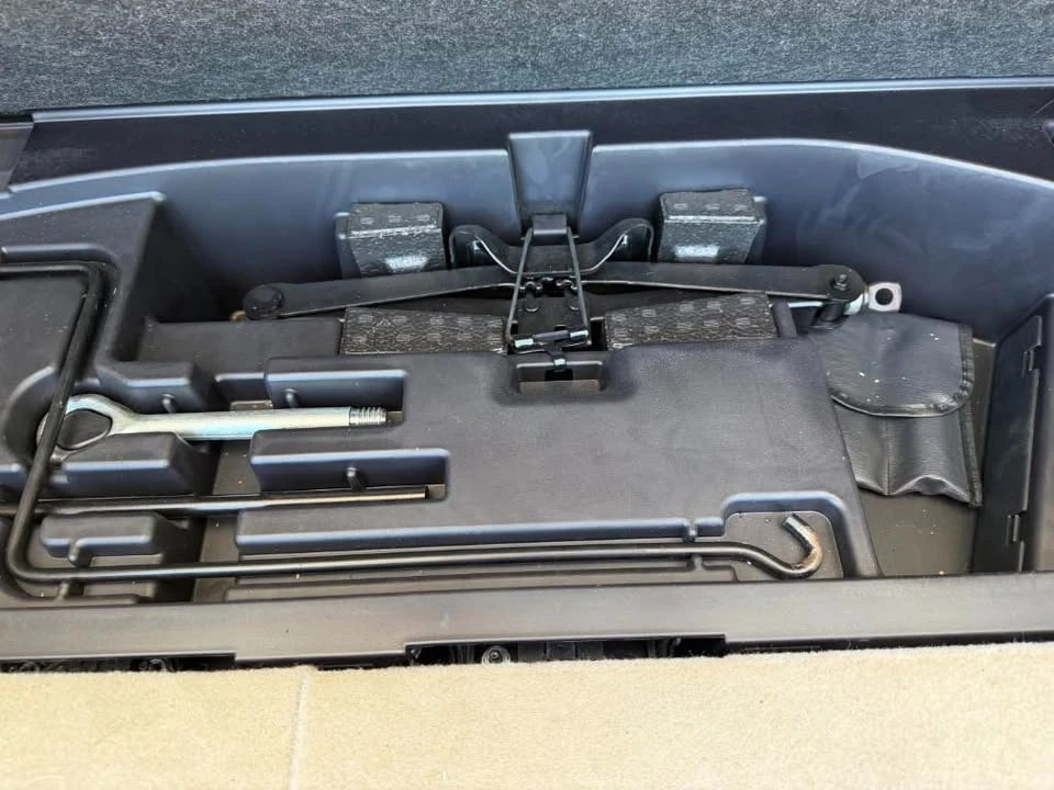 2008 Lexus RX 2nd Gen - Image 18 of 20