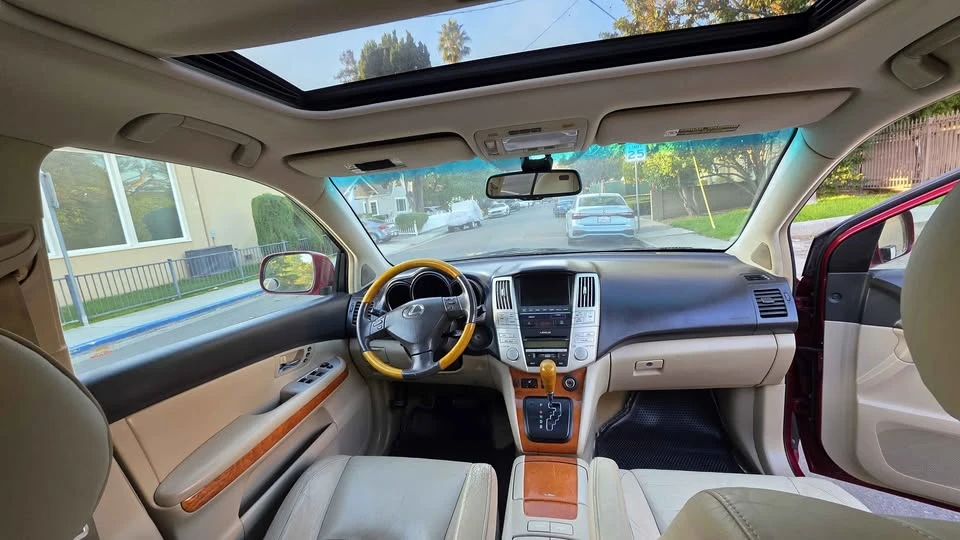 2008 Lexus RX 2nd Gen - Image 9 of 19