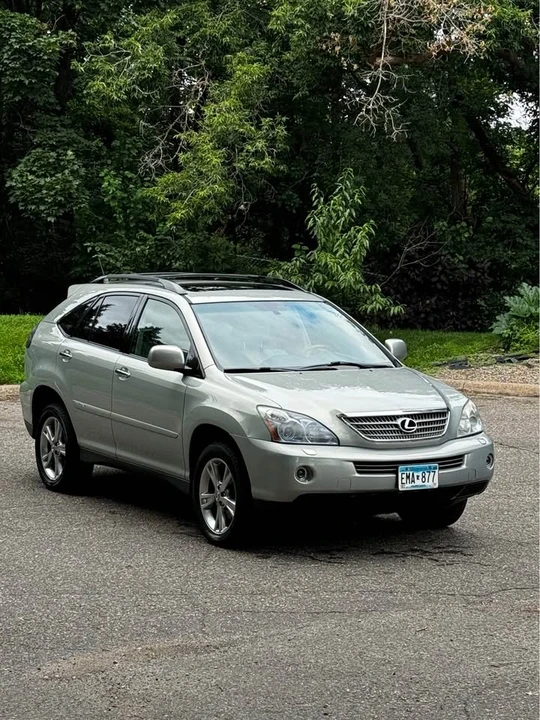 2008 Lexus RX 2nd Gen - Image 2 of 17