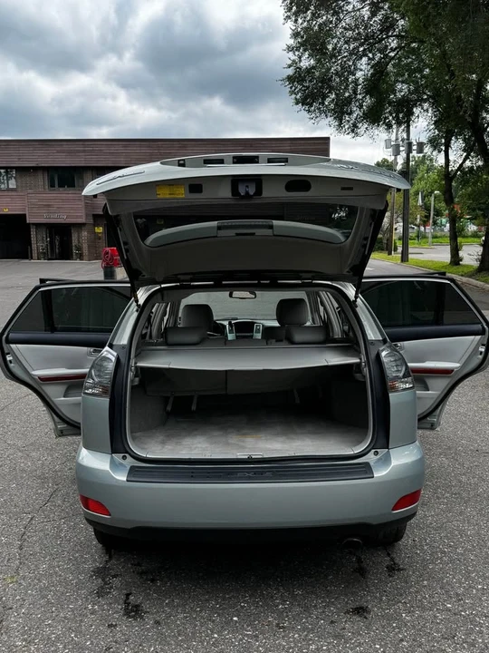 2008 Lexus RX 2nd Gen - Image 15 of 17