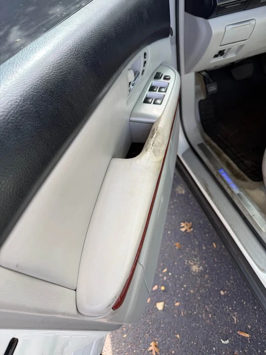 2008 Lexus RX 2nd Gen - Image 4 of 7